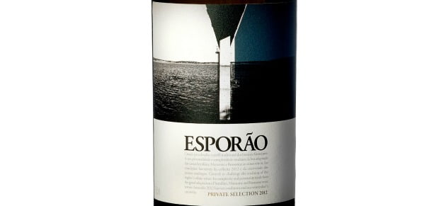 Brancos Esporão com rótulos de Felipe Oliveira Baptista