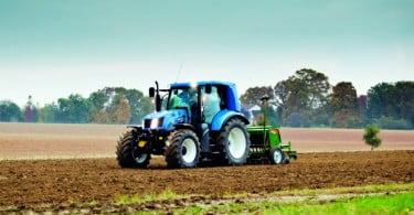 New Holland apresenta trator alimentado a metano na Expo Milão