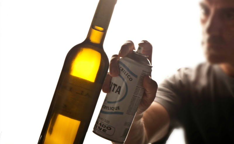 garrafa de vinho spray marketing de vinhos