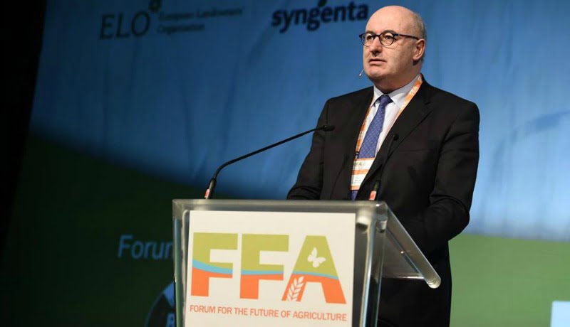 Phil Hogan Comissário Europeu para a Agricultura FFA  Vida Rural