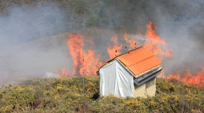 Cientistas da FCTUC desenvolvem tecnologias para proteção de pessoas e bens em incêndios