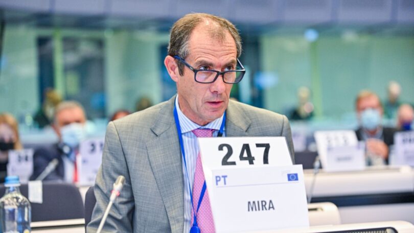 O secretário-geral da CAP, Luís Mira, propôs a criação de um Digital Rural Act europeu ao Comissário Europeu da Agricultura.
