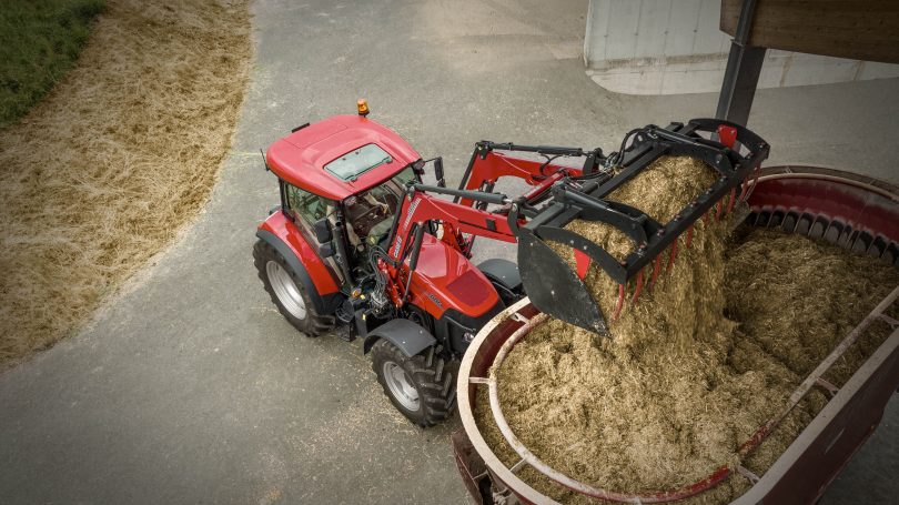 CASE IH FARMALL A WITH LOADER