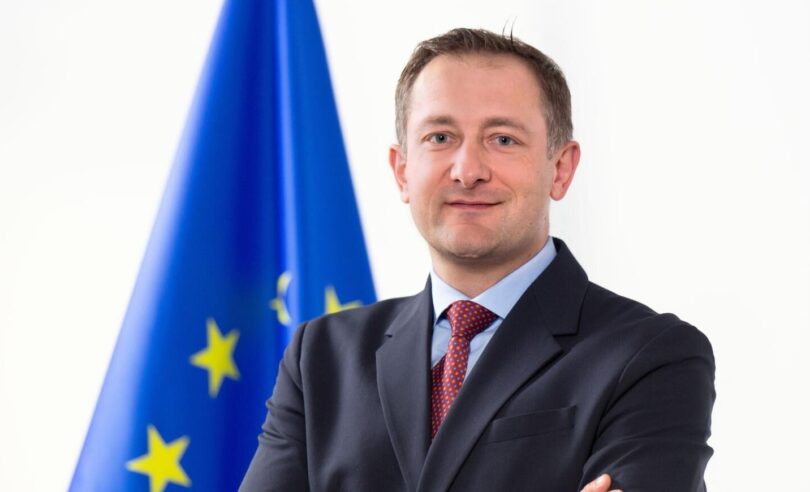 Comissário Europeu para a Agricultura visita Portugal e elogia inovação no regadio