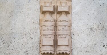 Vinhos do Alentejo lançam caixa de vinho feita a partir de fita de rótulos reciclada